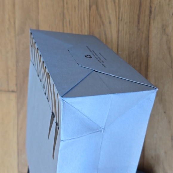 Neiman Marcus Empty Paper Grey Silver Shopping Bag Black Ribbon Handles 9"x7"x4” - Picture 8 of 8